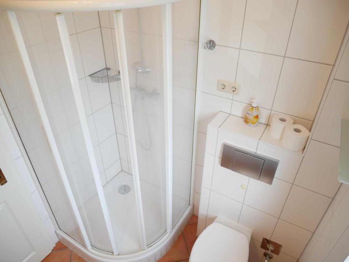Bernsteinhaus Wohnung 3 Mit 2 Balkonen & Kamin Kölpinsee Esterno foto